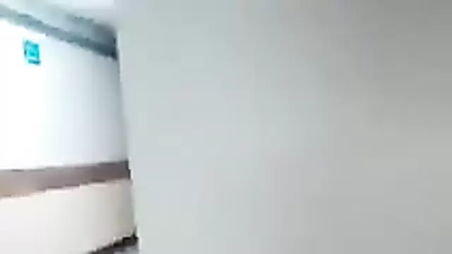 Узбечка дрочит парню и трахается